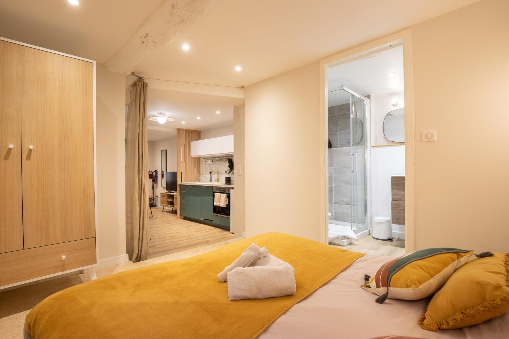 La Venise Provencale - Hypercentre - Wifi Lägenhet LʼIsle-sur-la-Sorgue Exteriör bild